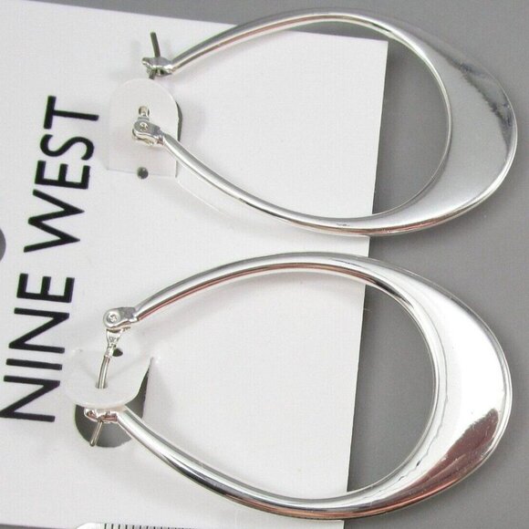 NINE WEST Mod/Contemporary Shiny Silver Open Oval Hoop Earrings**NEW! - Picture 2 of 2